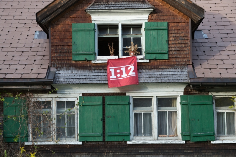 Návrh Mladých socialistů "Iniciativa 1:12" neprošel. Návrh Mladých socialistů "Iniciativa 1:12" neprošel.