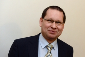 Radovan Suchánek.
