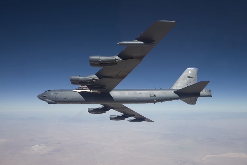 Bombardér B-52 Spirit., Bombardér B-52 Spirit.,