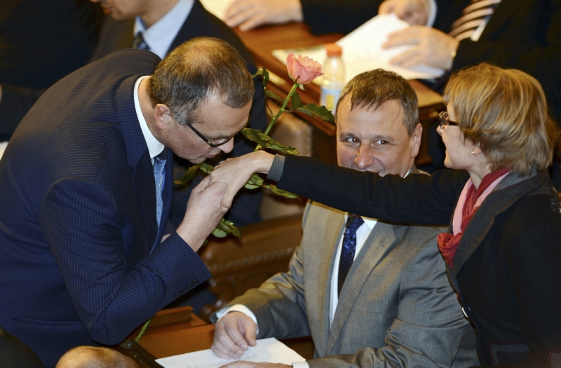 Poslanci začali opět pracovat (ilustrační foto). Poslanci začali opět pracovat (ilustrační foto).