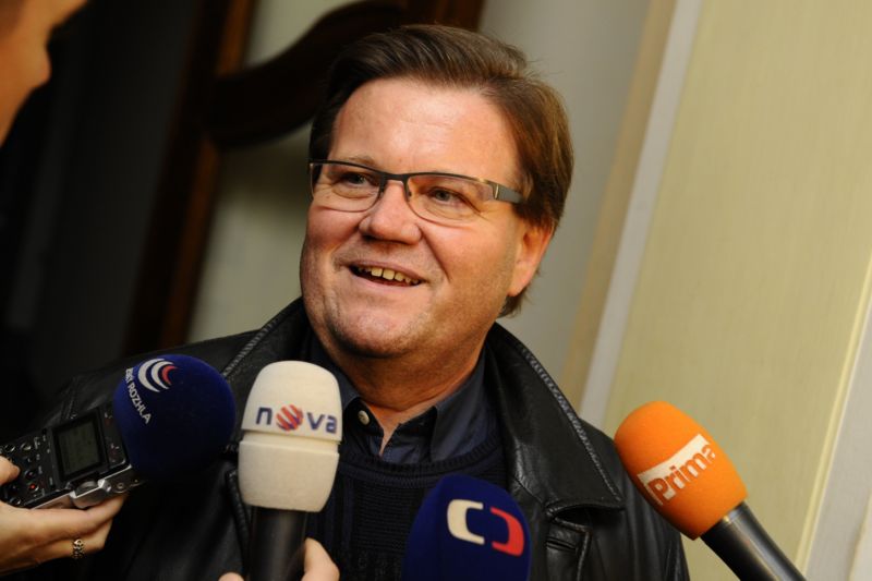 Zdeněk Škromach. Zdeněk Škromach.