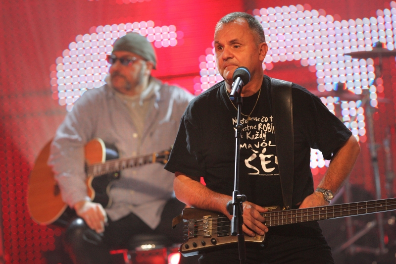 Jožo Ráž, frontman kapely elán (na snímku z roku 2008).