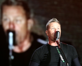 Zpěvák James Hetfield.