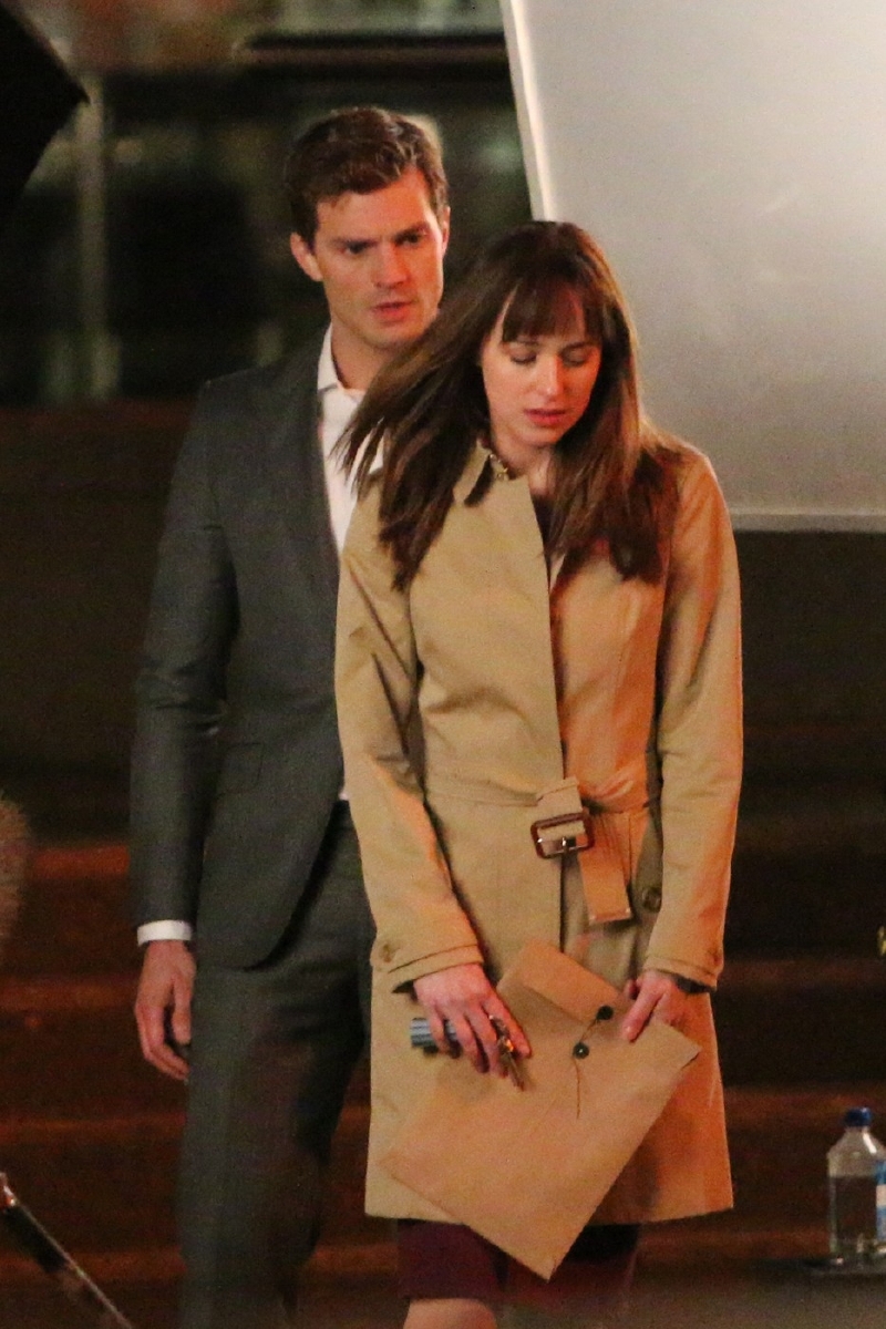 Natáčení Padesáti odstínů: Jamie Dornan s Dakotou Johnsonovou.