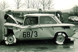 Nárazový test, který absolvovalo NSU Prinz v roce 1958.