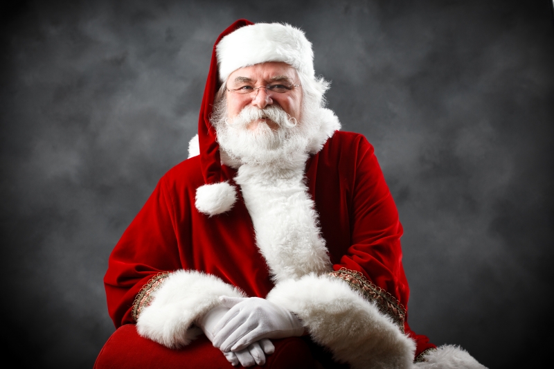 Letošní SantaCon opět přerostl ve výtržnosti, ačkoli se účastníci zavázali přispět na charitu a šířit radost (ilustrační foto). Letošní SantaCon opět přerostl ve výtržnosti, ačkoli se účastníci zavázali přispět na charitu a šířit radost (ilustrační foto).
