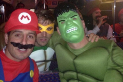 Super Mario (Cazorla), Ninja (Monreal) a Hulk (Podolski). Super Mario (Cazorla), Ninja (Monreal) a Hulk (Podolski).