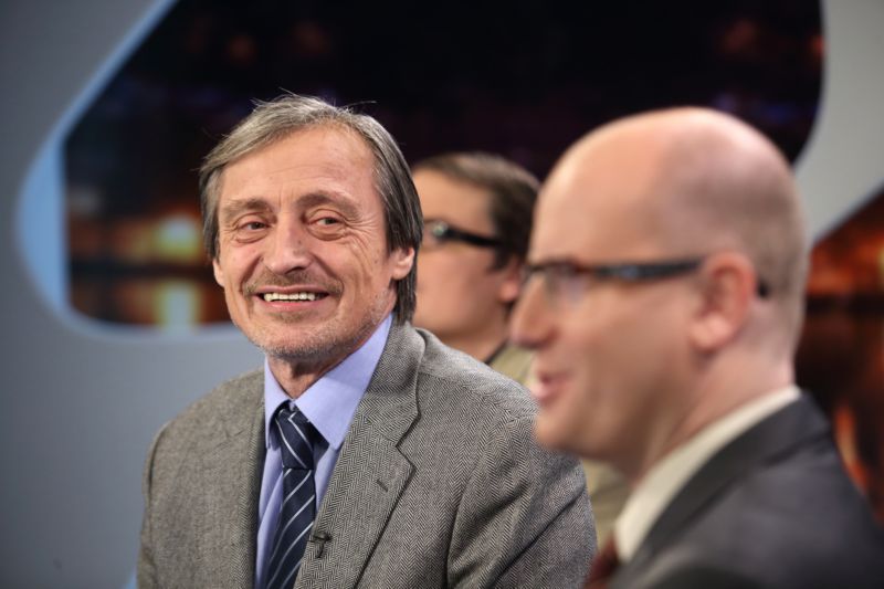 Pozice šéfa ČSSD Bohuslava Sobotky je ohrožená, míní poslanec za hnutí ANO Martin Stropnický. Pozice šéfa ČSSD Bohuslava Sobotky je ohrožená, míní poslanec za hnutí ANO Martin Stropnický.