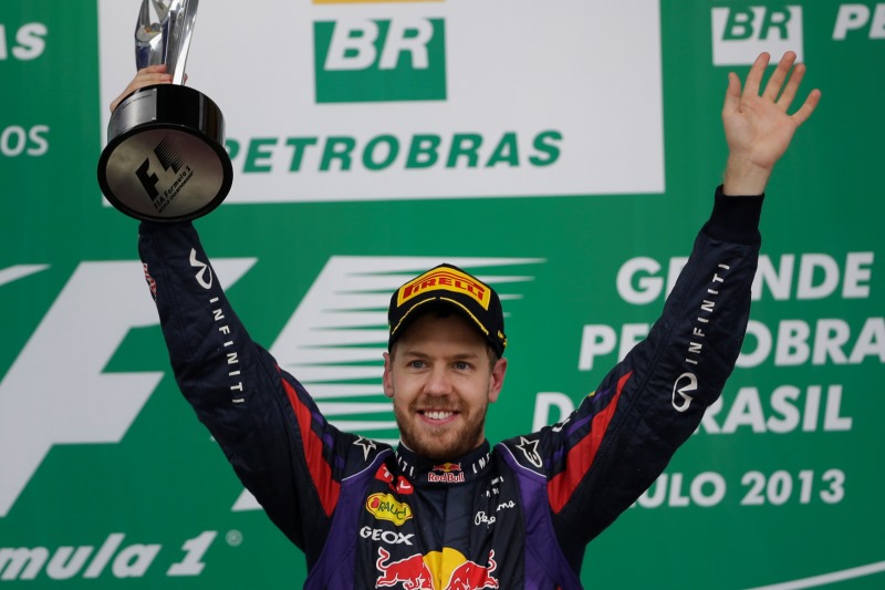 Rok 2013 patřil ve formuli 1 opět Sebastianu Vettelovi. Rok 2013 patřil ve formuli 1 opět Sebastianu Vettelovi.