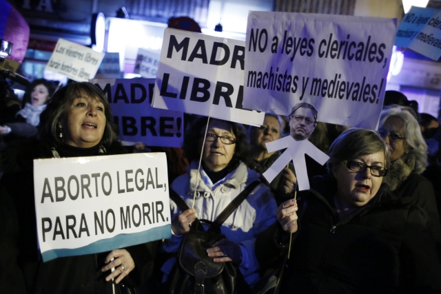 Proti návrhu zákona protestovaly v prosinci tisíce lidí. Proti návrhu zákona protestovaly v prosinci tisíce lidí.