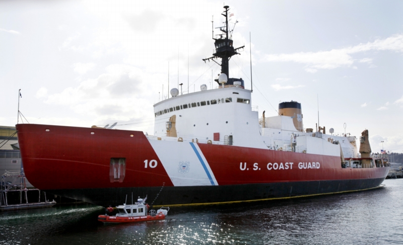 Americký ledoborec Polar Star.