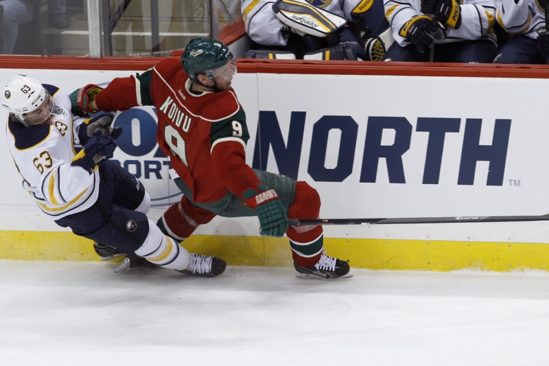 Mikko Koivu (vpravo). Mikko Koivu (vpravo).