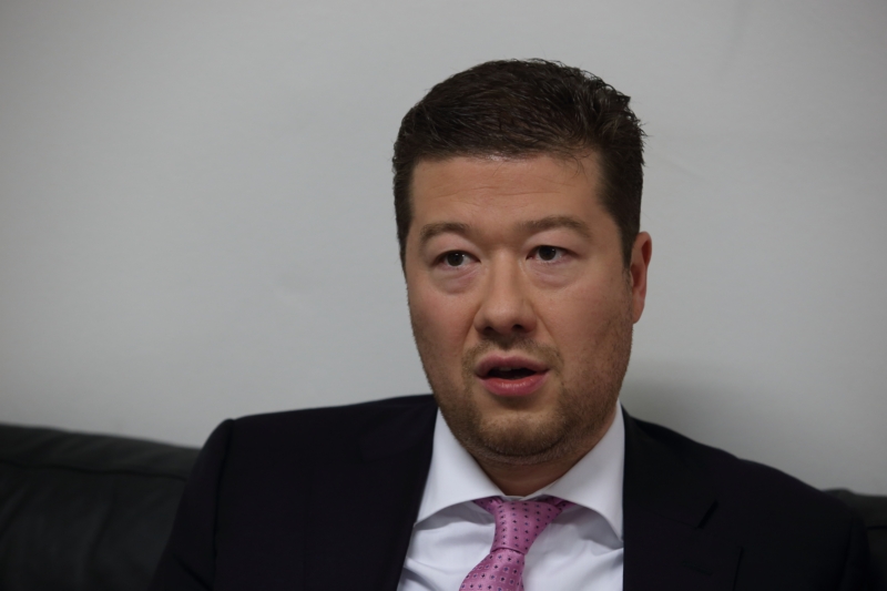 Předseda Hnutí Úsvit Tomio Okamura. Předseda Hnutí Úsvit Tomio Okamura.