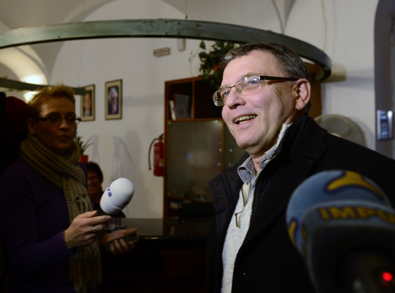 Podle pravděpodobného ministra zahraničí Lubomíra Zaorálka nejsou Zemanovy připomínky nijak fatální.