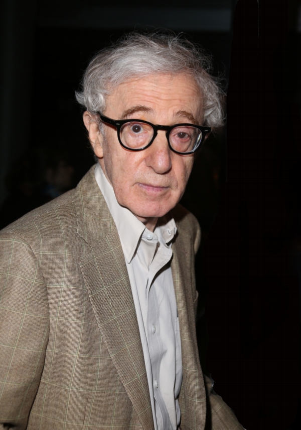 Režisér Woody Allen. Režisér Woody Allen.