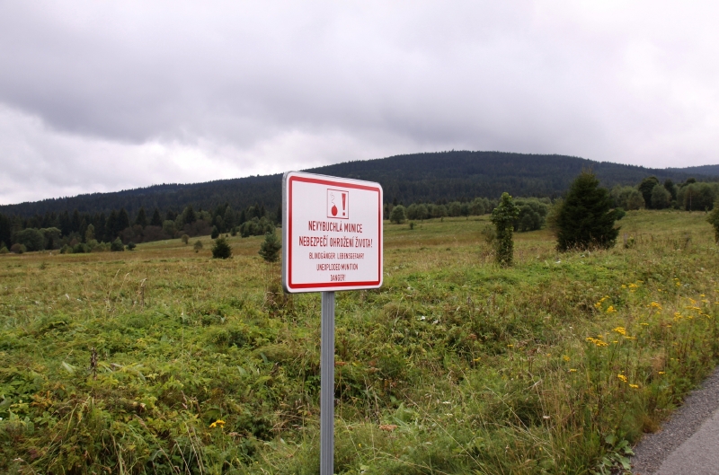 Šumavský národní park skrývá tisíce kusů munice. Šumavský národní park skrývá tisíce kusů munice.