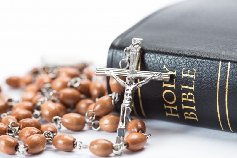 Armáda nakoupila od České biblické společnosti 4 tisíce výtisků bible (ilustrační foto). 