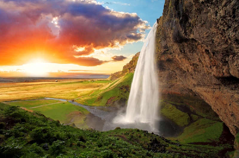 Seljalandsfoss. (Foto: Shutterstock.com/TT Studio)