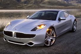 Automobilka Fisker jde do aukce, model Karma možná budou vyrábět Číňané.