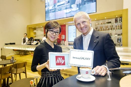 Partnerství Samsung a illycafé.