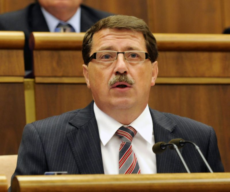 Pavol Paška.
