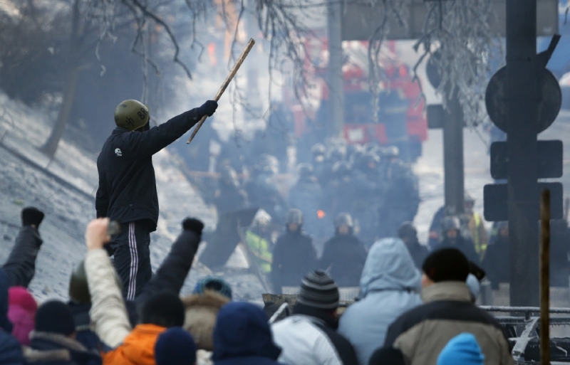 Nepokoje v Kyjevě nabírají na intenzitě. Demonstranti již obsadili ministerstvo spravedlnosti. Nepokoje v Kyjevě nabírají na intenzitě. Demonstranti již obsadili ministerstvo spravedlnosti.