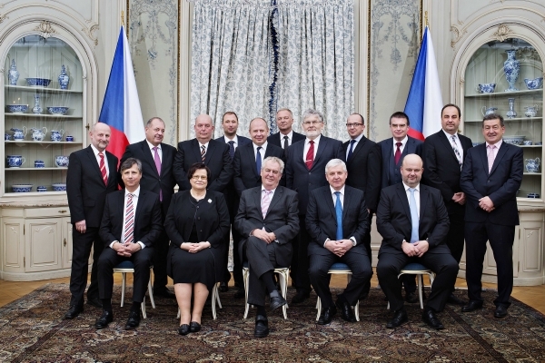 Vláda Jiřího Rusnoka a Miloš Zeman.