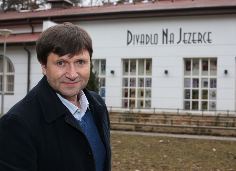 Jana Hrušínského s divadlem pojí i rodinná tradice.