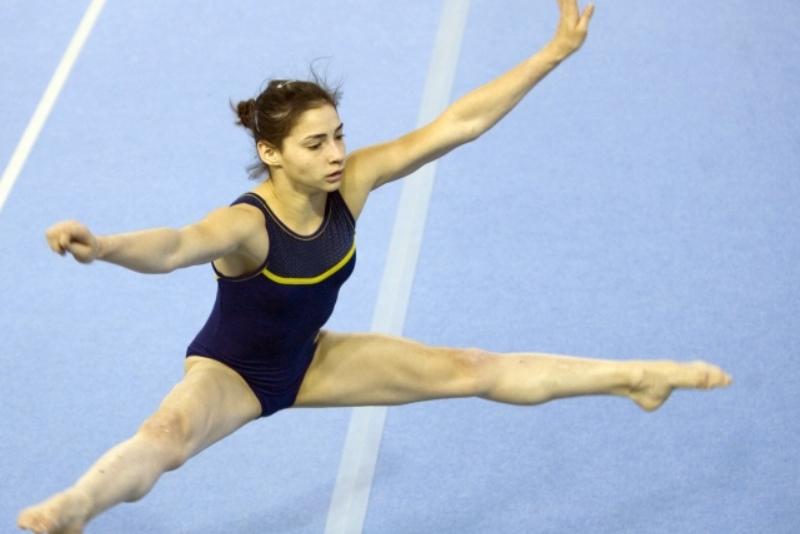 Laís Souzaová. Laís Souzaová.