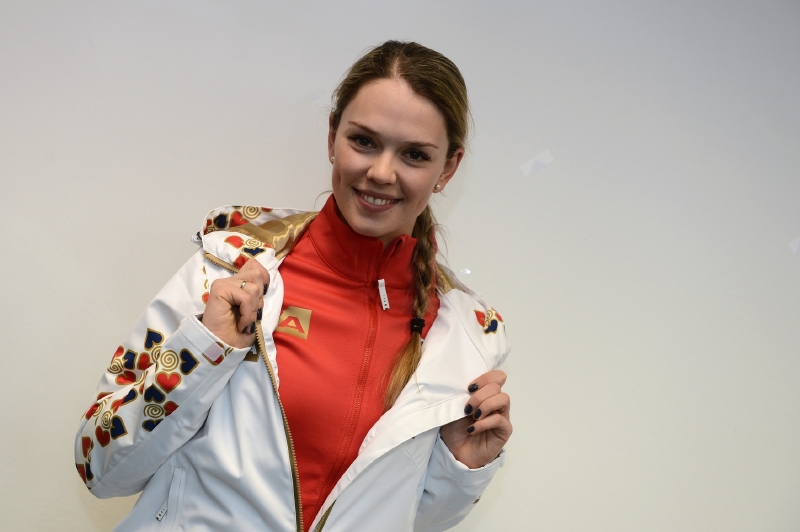 Sjezdařka Klára Křížová v bundě z kolekce na ZOH v Soči. Sjezdařka Klára Křížová v bundě z kolekce na ZOH v Soči.
