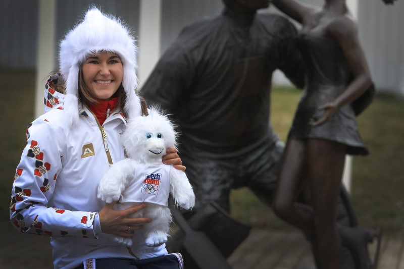 Šárka Strachová v olympijské kolekci.