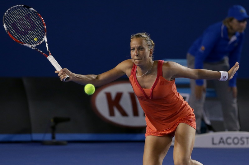 Barbora Záhlavová-Strýcová rozehraje proti Carle Suárezové utkání 1. kola Fed Cupu českých tenistek ve Španělsku. 