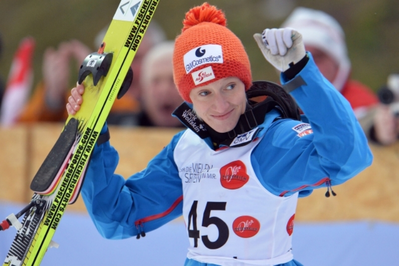 Rakouská skokanka na lyžích Daniela Iraschková-Stolzová.