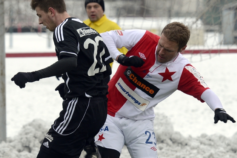 Karel Piták (vpravo) v dresu Slavie. 