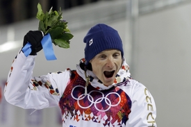 Moravec při květinovém ceremoniálu.