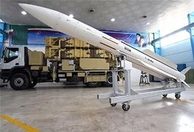 Írán předvádí světu stále nové a nové rakety.