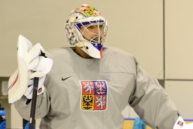 Ondřej Pavelec zůstane na první zápas pouze na tribuně náhradníků.