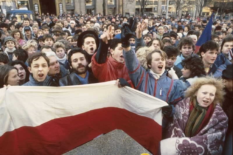 17. listopad zůstane i nadále Dnem boje za svobodu a demokracii (ilustrační foto).