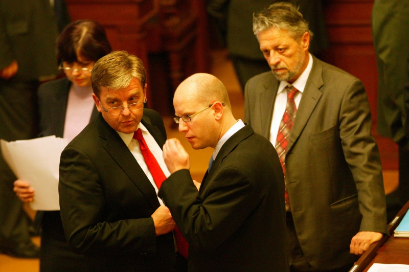 Miloslav Vlček (vlevo) a Bohuslav Sobotka.