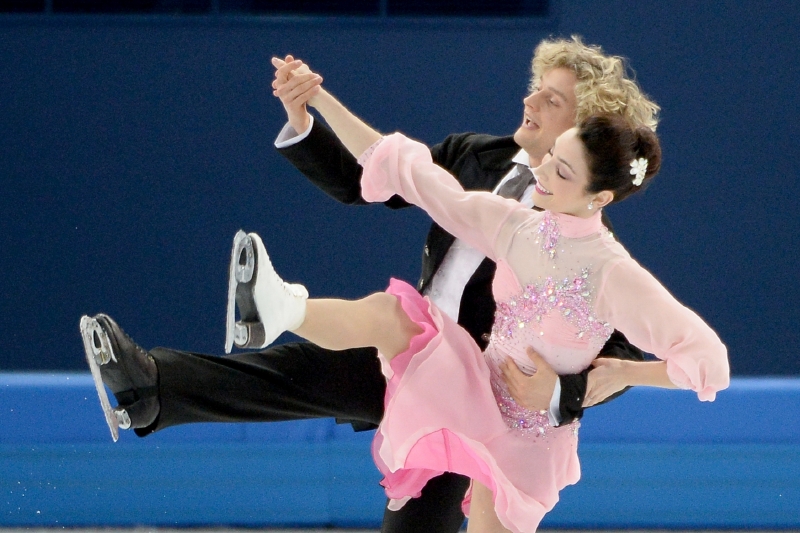 Američtí krasobruslaři Meryl Davisová a Charlie White.