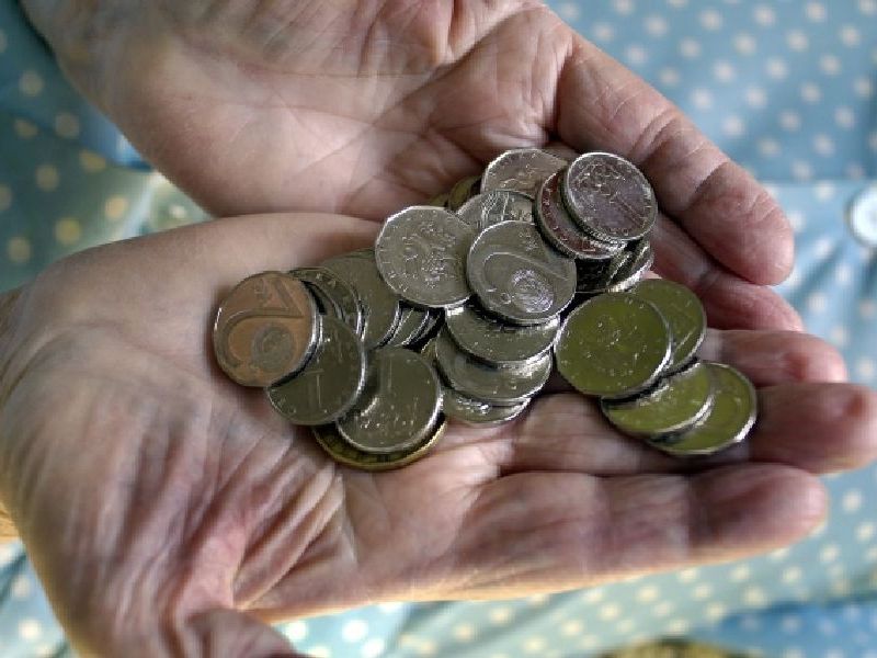 Schodek důchodového účtu se stále zvyšuje, a to i přesto, že penze nejsou nijak vysoké.