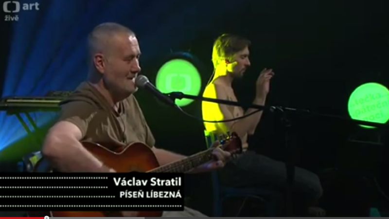 Docent brněnské VUT Václav Stratil v Tečce páteční noci.
