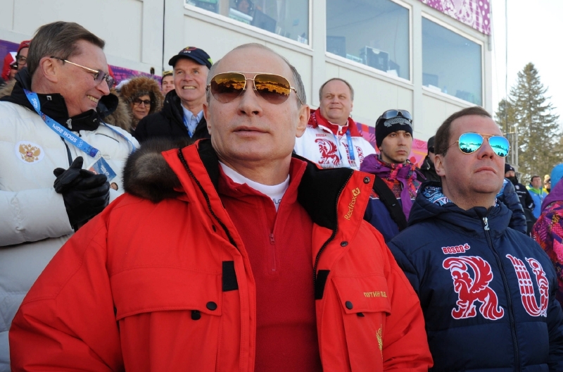 Putin a Medveděv na olympiádě v Soči. Zpravodajství o ní kazili Ukrajinci.