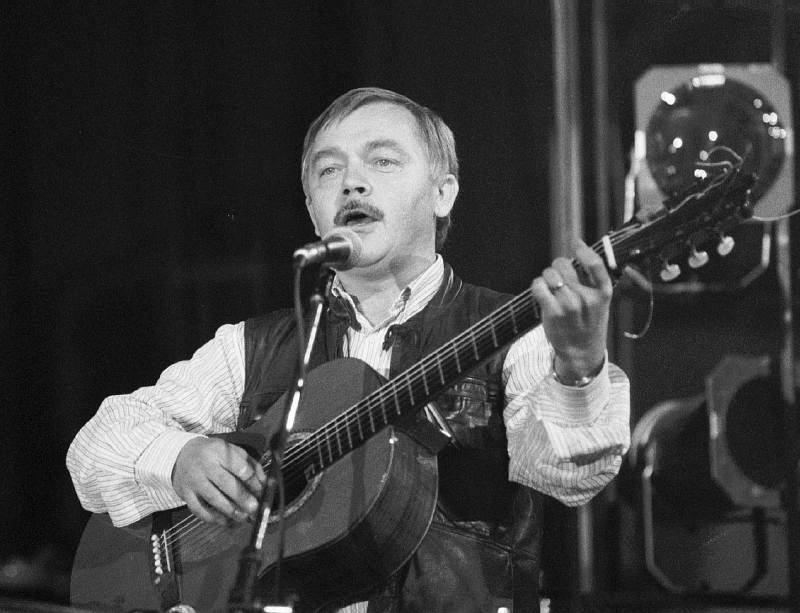 Karel Kryl by 12. dubna oslavil 70 let.
