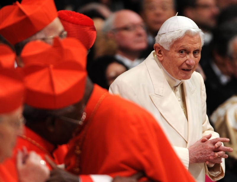 Benedikt XVI. obětí vatikánských piklů? 
