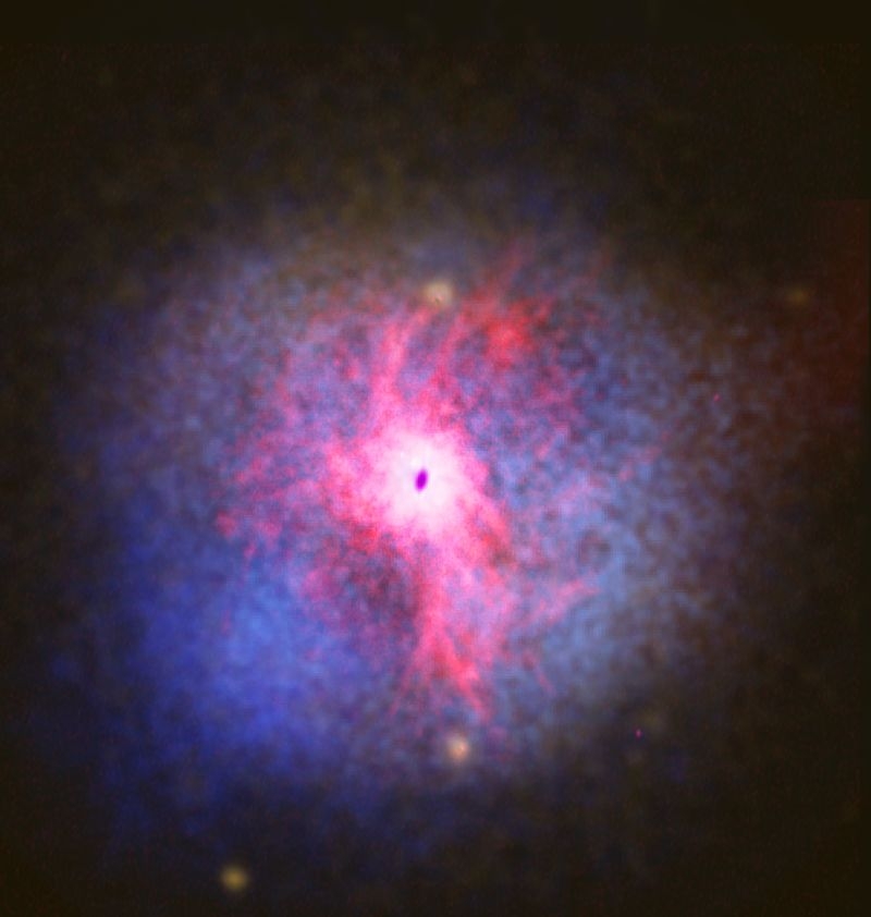 Eliptická galaxie NGC 5044.