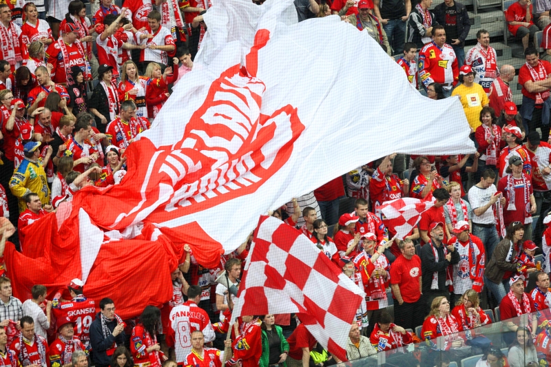 Fanoušci hokejové Slavie.