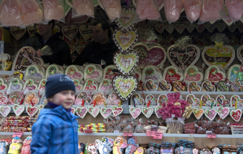 Návštěvníci si mohli pochutnat na nejrůznějších dobrotách. Návštěvníci si mohli pochutnat na nejrůznějších dobrotách.