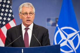 Ministr obrany Chuck Hagel.