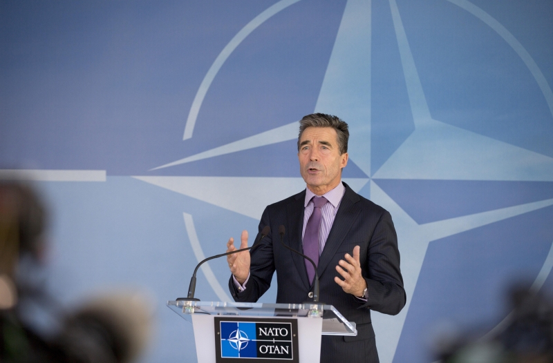 Generální tajemník NATO Andres Fogh Rasmussen. Generální tajemník NATO Andres Fogh Rasmussen.